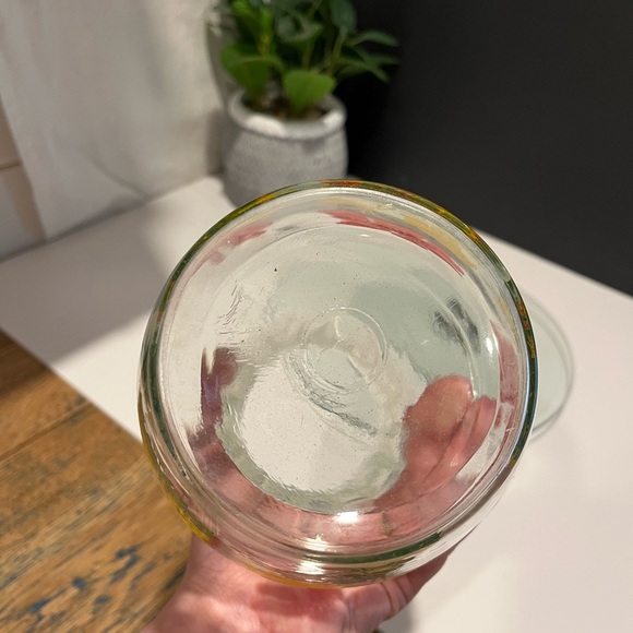 ❤️ Anchor Hocking – Clear Glass Carafe – Red & Yellow Floral – No Lid - Picture 9 of 9